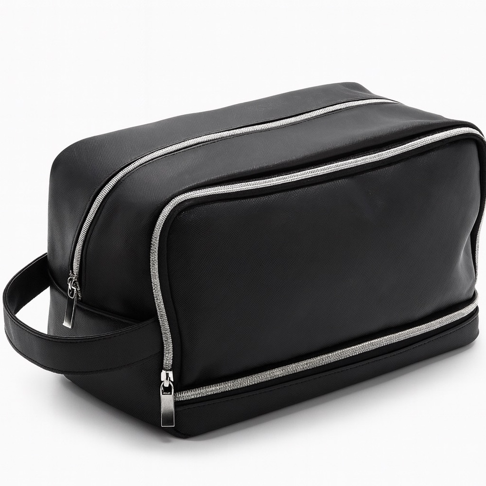 Classic Black Men's Toiletry Bag
